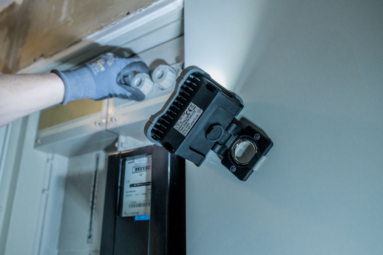 BRENNENSTUHL Akku LED Arbeitsstrahler SH 1000 MA